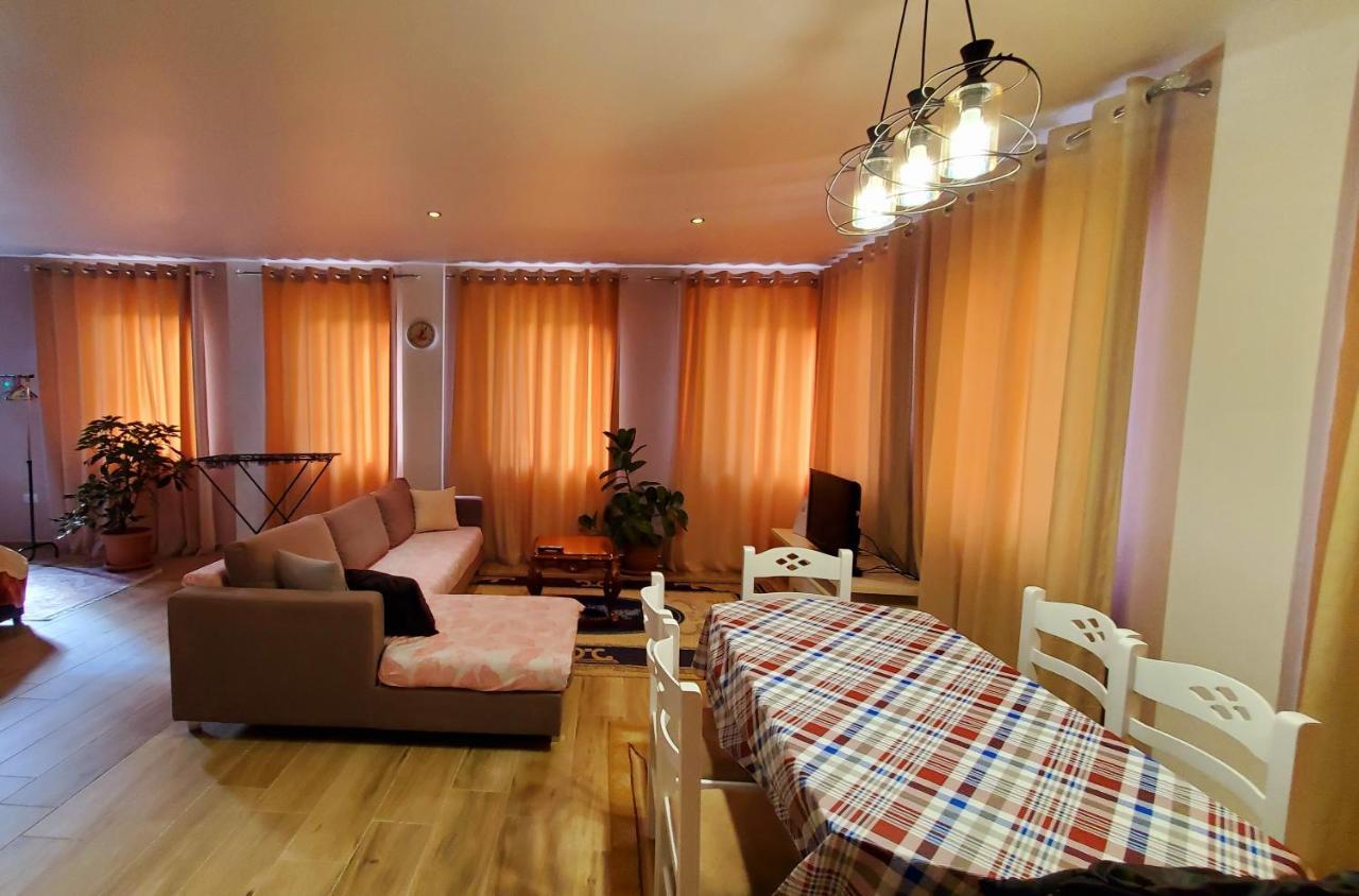 Sirius Apartment Shkoder Bagian luar foto