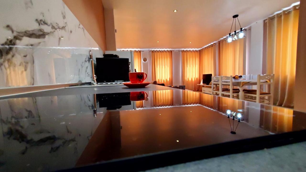 Sirius Apartment Shkoder Bagian luar foto